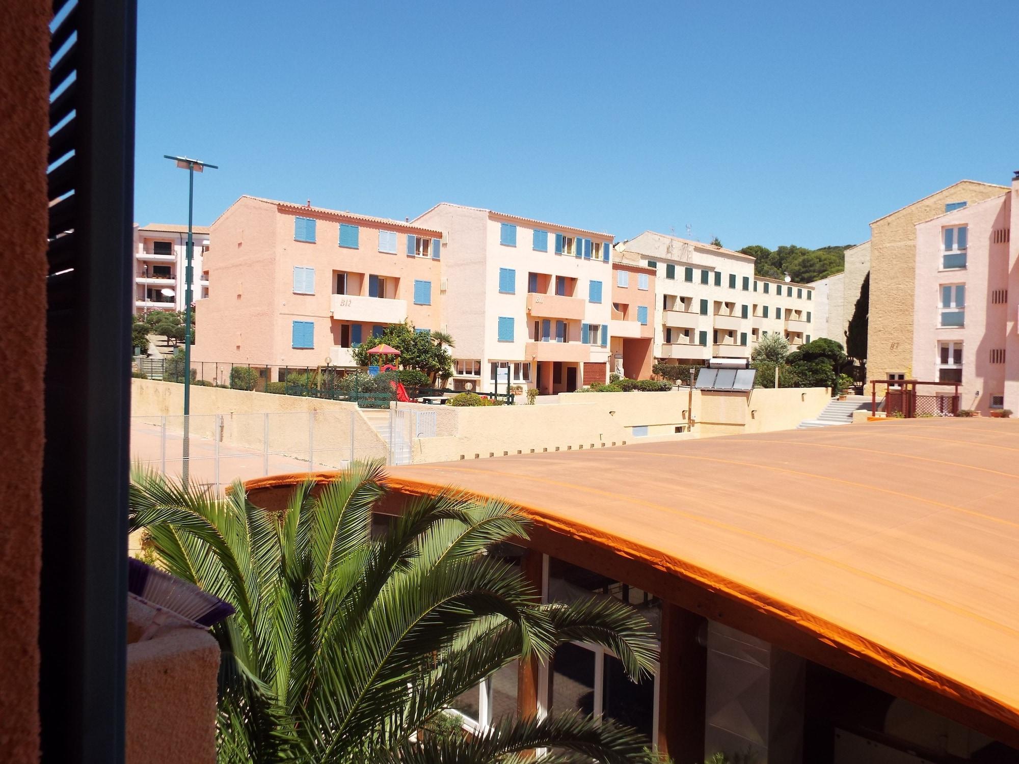Le Nereidi Hotel & Residence Con Piscina-Tennis-Fitness-Parcheggio Coperto-Sala Conferenze La Maddalena  Exterior foto
