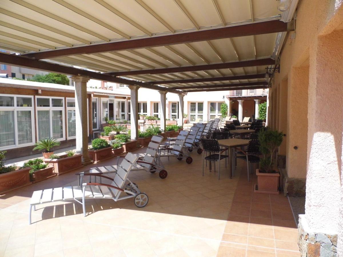 Le Nereidi Hotel & Residence Con Piscina-Tennis-Fitness-Parcheggio Coperto-Sala Conferenze La Maddalena  Exterior foto