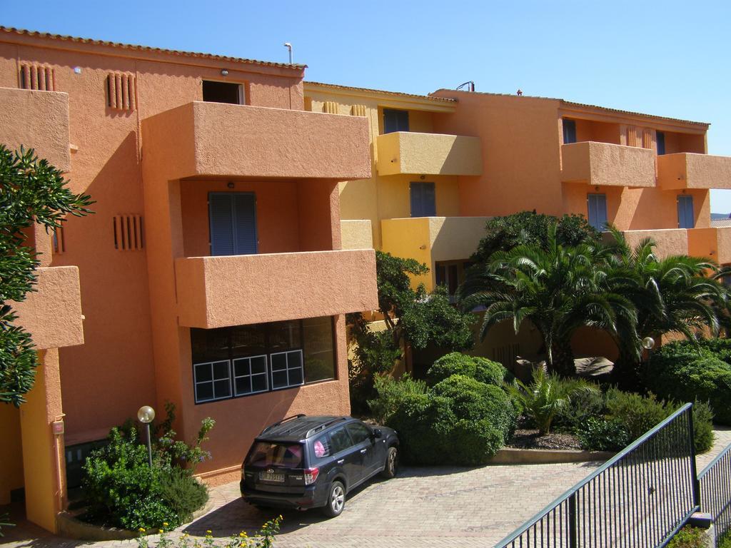Le Nereidi Hotel & Residence Con Piscina-Tennis-Fitness-Parcheggio Coperto-Sala Conferenze La Maddalena  Exterior foto