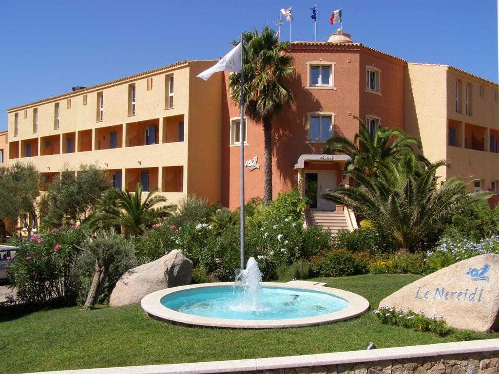 Le Nereidi Hotel & Residence Con Piscina-Tennis-Fitness-Parcheggio Coperto-Sala Conferenze La Maddalena  Exterior foto